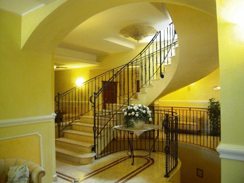 Hotel Corallo Франкавилла-аль-Маре Экстерьер фото